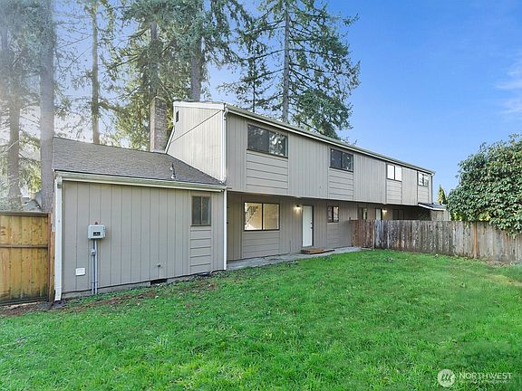 5th image of 4625 72nd Street Ct E