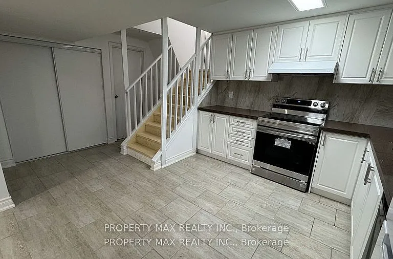 30 Glenabbey Dr #BASEMENT — Photo 25