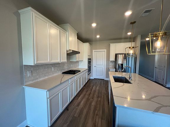 5th image of 3728 Jessup Ln