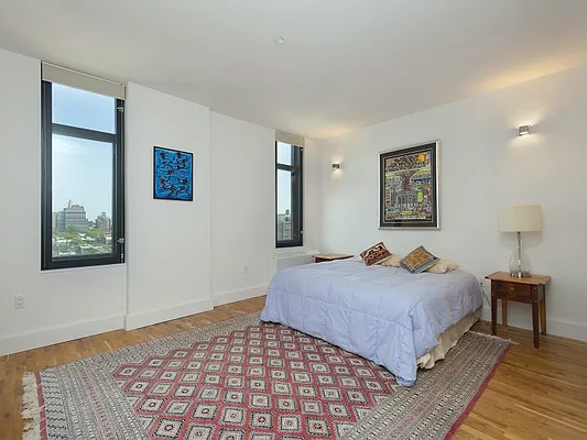 Sold by Sotheby's International Realty | media 14