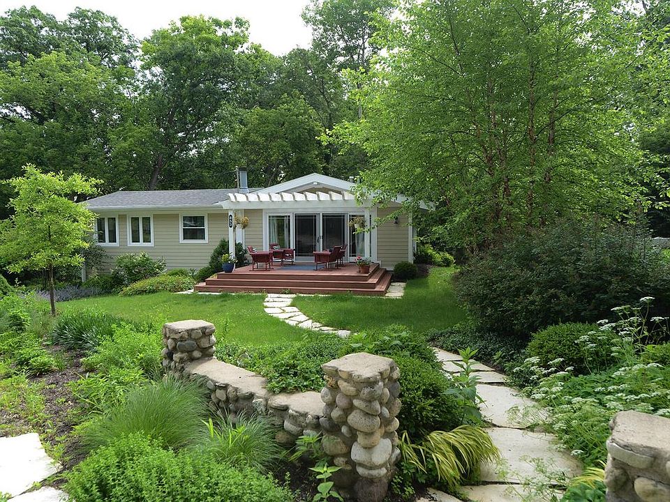 853 Brickley DRIVE, Fontana, WI 53125 Zillow