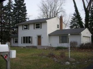 6080 Elmoor Dr, Troy, MI 48098