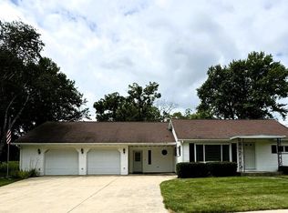 333 South St, Fall River, WI 53932