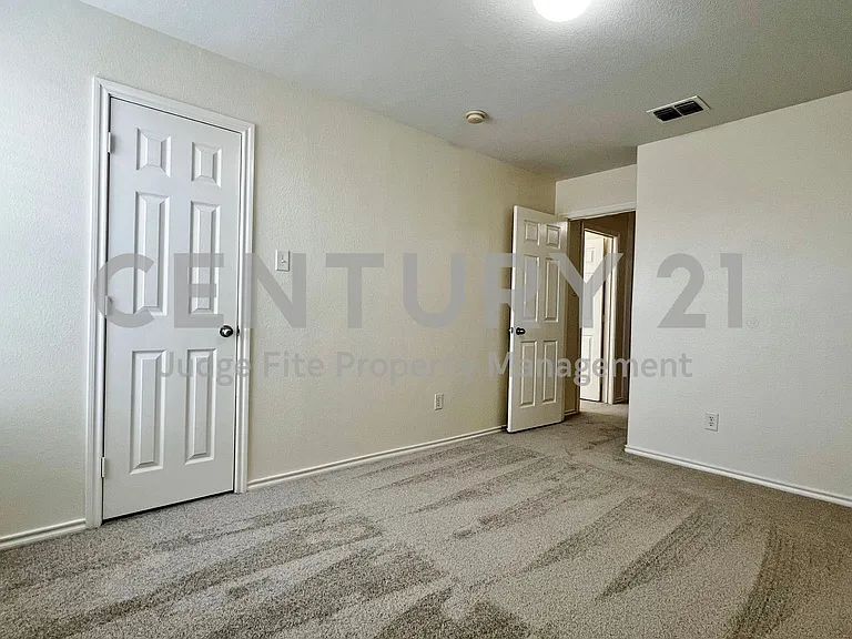 1724 Quails Nest Dr — Photo 30