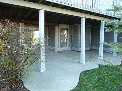 4th image of 6844 Wembley Cir