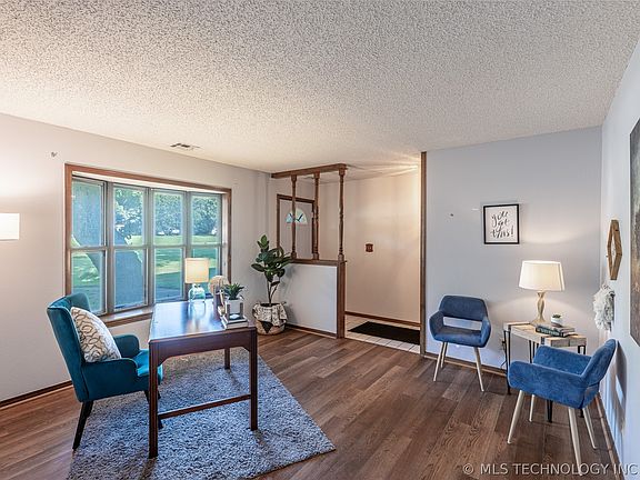 5th image of 22426 S Dogwood Pl