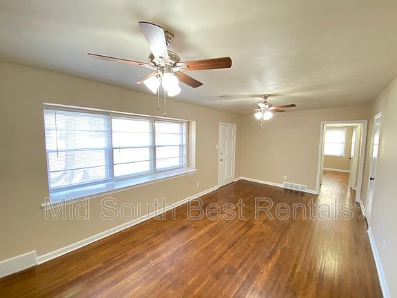 2nd image of 4809 Whitehaven Ln