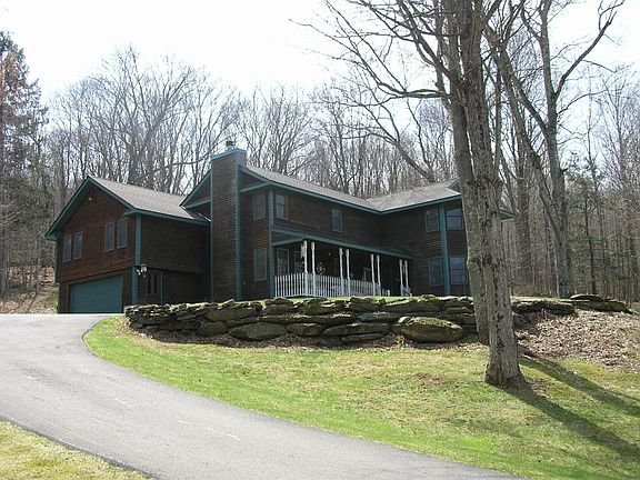 3rd image of 86 Sweet Briar Ln