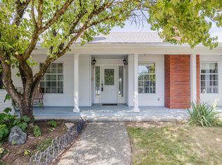 33033 Banff Pl, Abbotsford, BC V2S 7B1