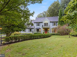 424 Red Coat Ln, Wayne, PA 19087