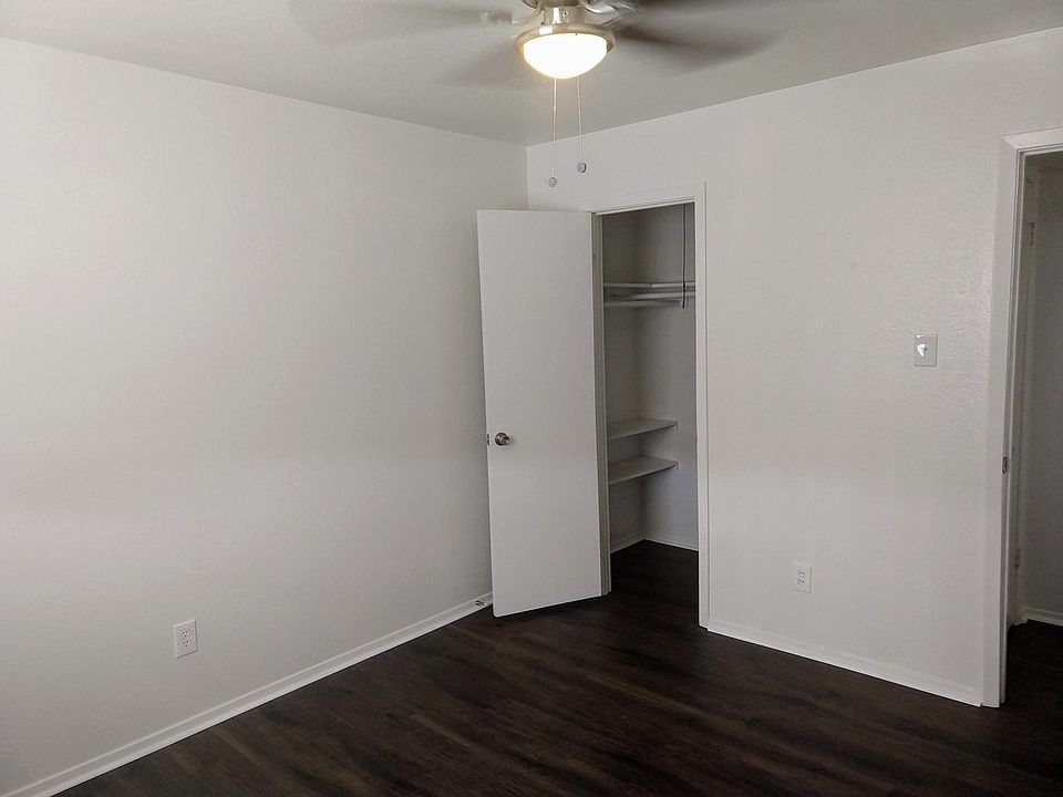 Bedroom #1