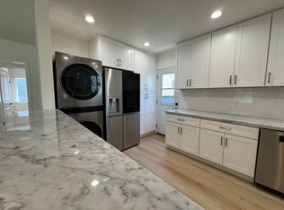 11824 Ocean Park Blvd, Los Angeles, CA 90064