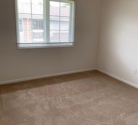 4th image of 8601 Westlake Dr #9070