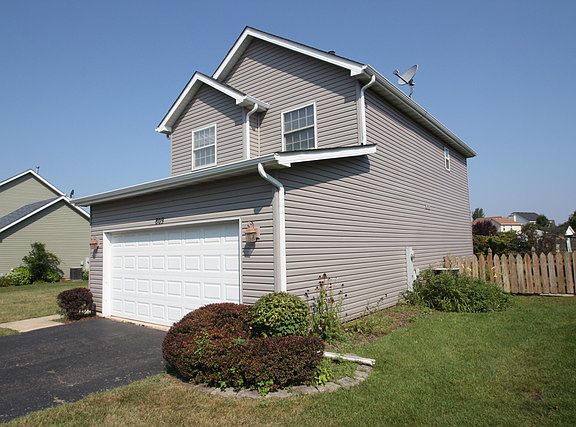 2nd image of 809 Dogwood Dr