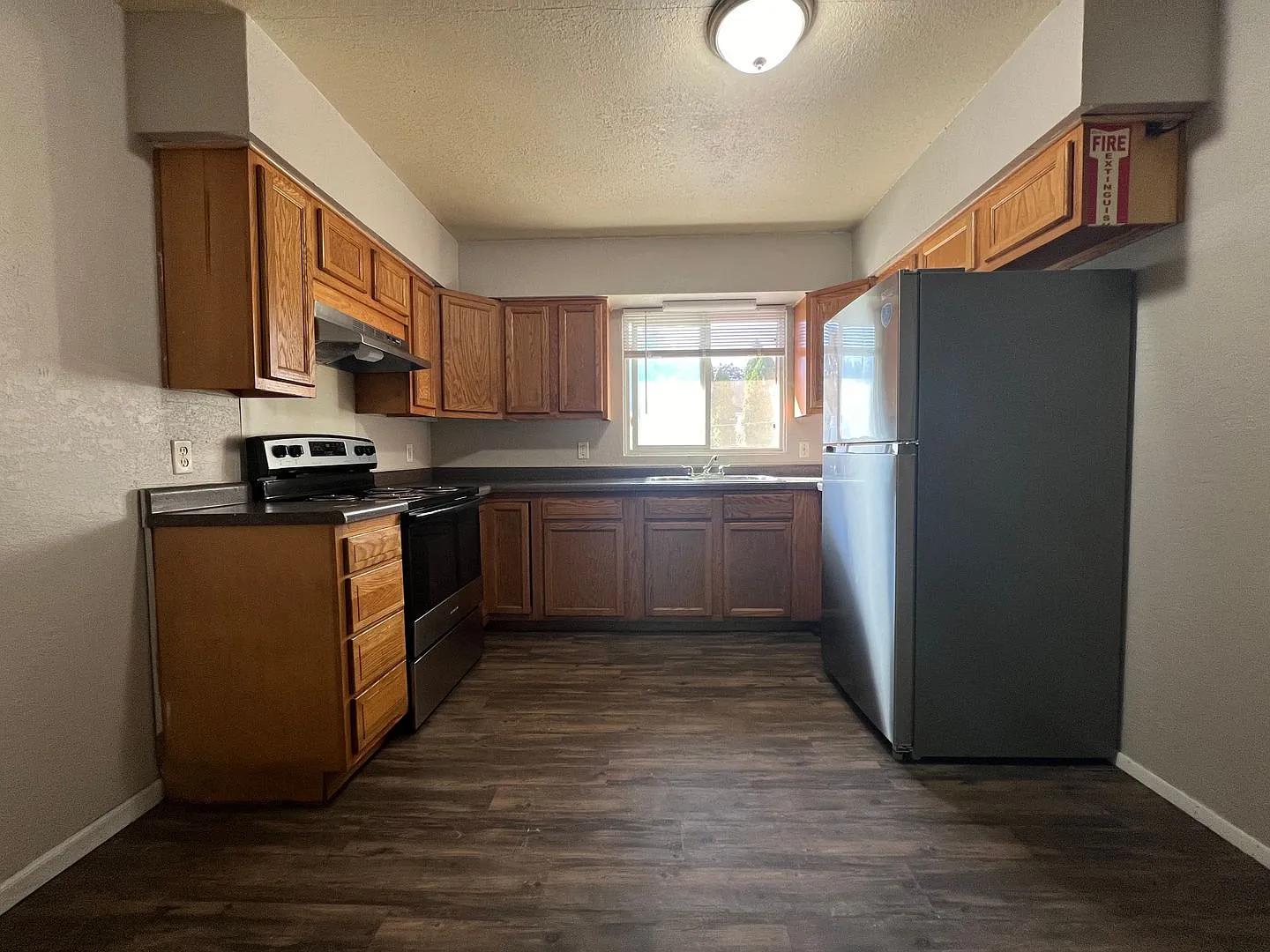 215 Miriam Drive, Waterloo — Photo 3