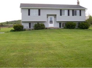 3317 Poplar Hill Rd, Livonia, NY 14487