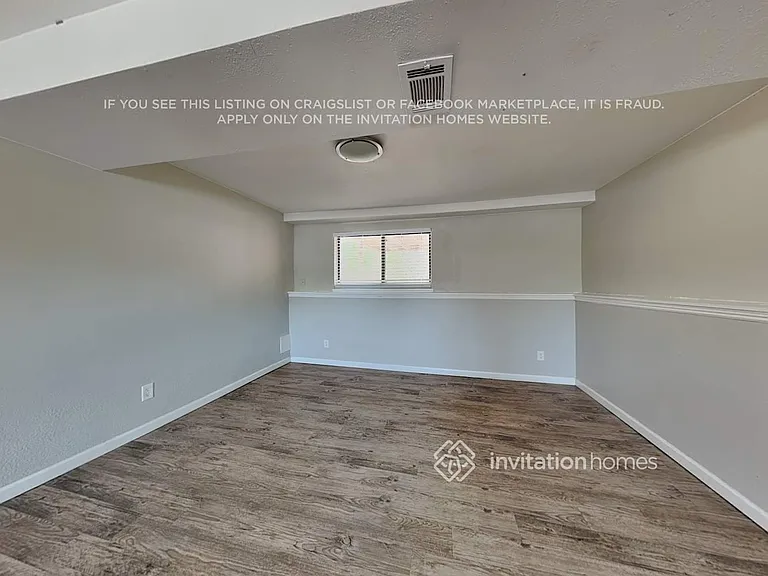 11762 Albion St — Photo 13