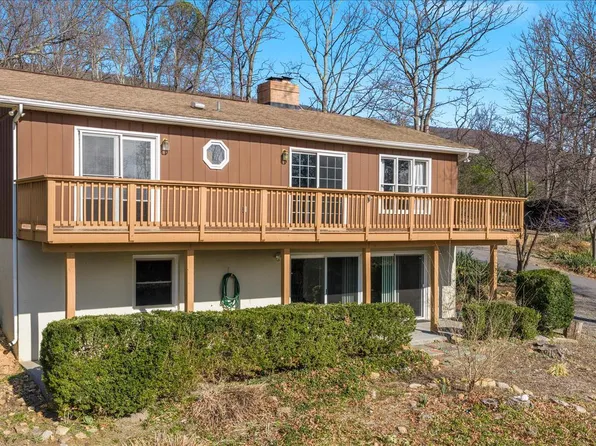 224 Doe Trl, Winchester, VA 22602