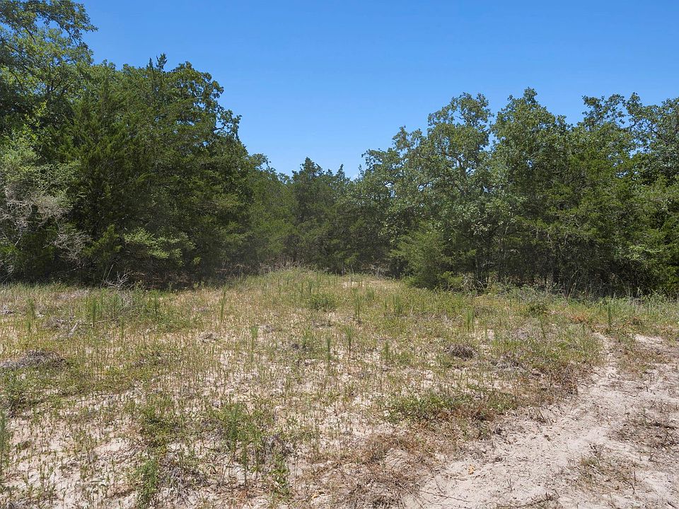 2nd image of 1071 Blacksmith Farm Ln