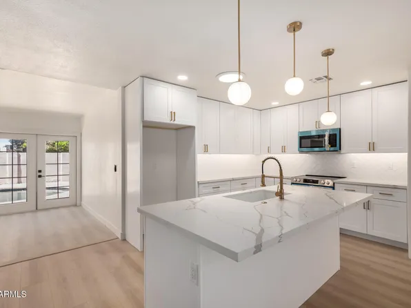 2416 S Evergreen Road, Tempe, AZ 85282