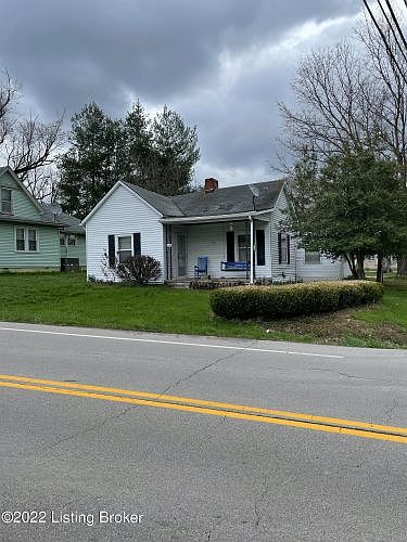 1st image of 37 7th St