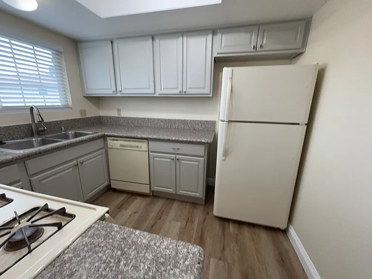 2753 Kline Cir #4 — Photo 9