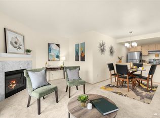 11532 15th Ave NE APT 202, Seattle, WA 98125