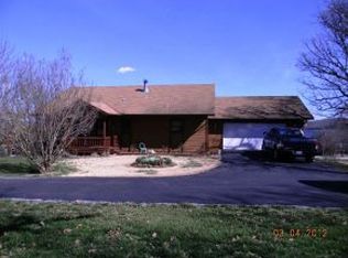 418 Forest Ln, Kimberling City, MO 65686