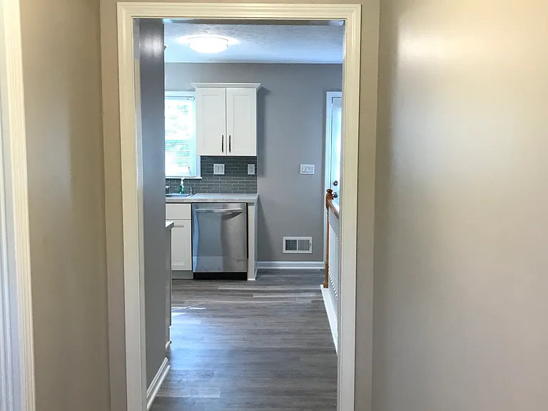 1000 Harmony Landing Rd — Photo 4