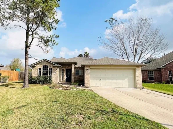 10005 Chestnut Creek Way, Pearland, TX 77584