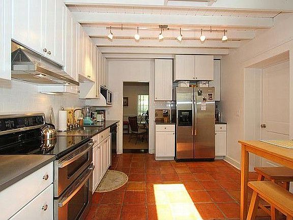 5th image of 4243 Lennox Dr