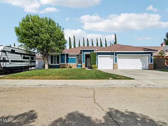 5th image of 43342 Windrose Ln