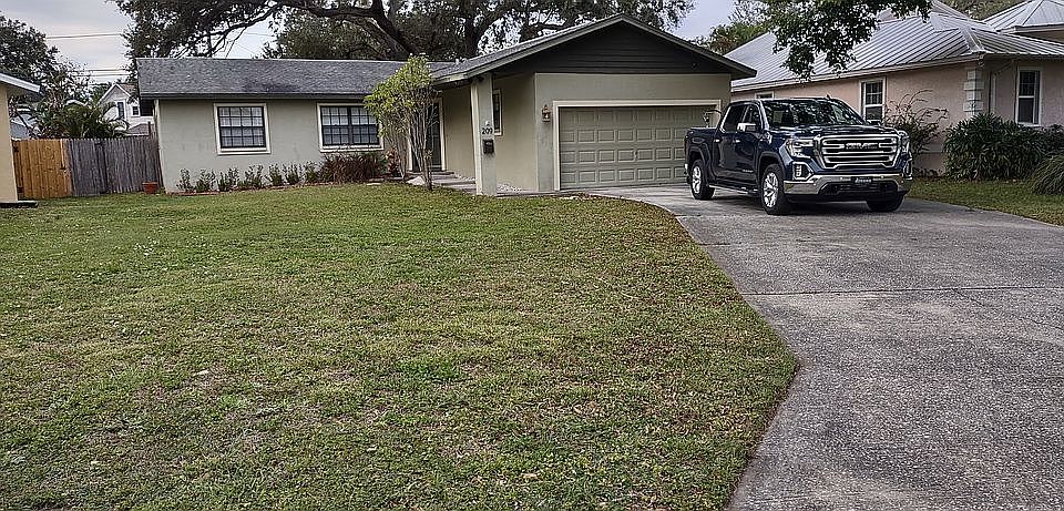 1st image of 209 Mystic Lake Dr N