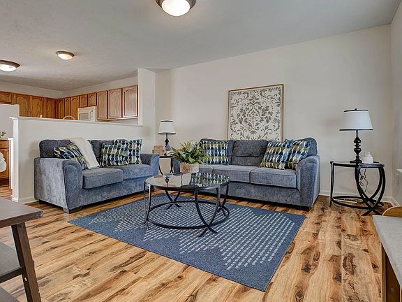 Open floor plan design for living room and kitchen