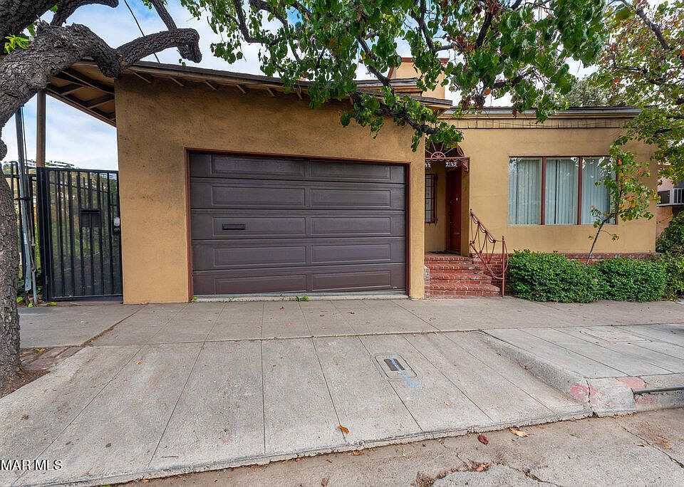 1st image of 2142 N Cahuenga Blvd