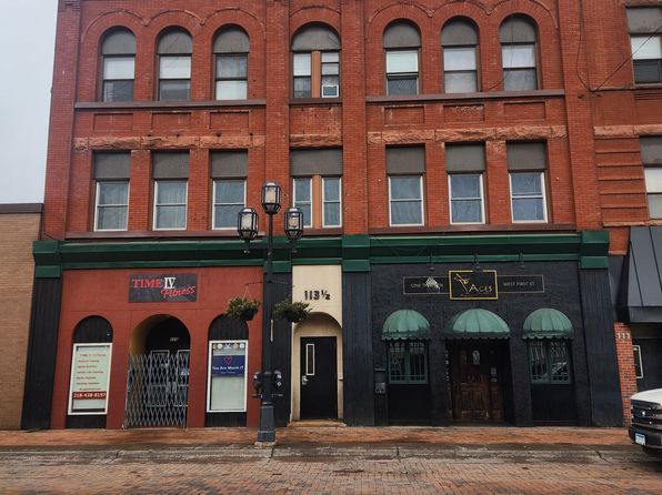 113 1/2 W 1st St APT 201