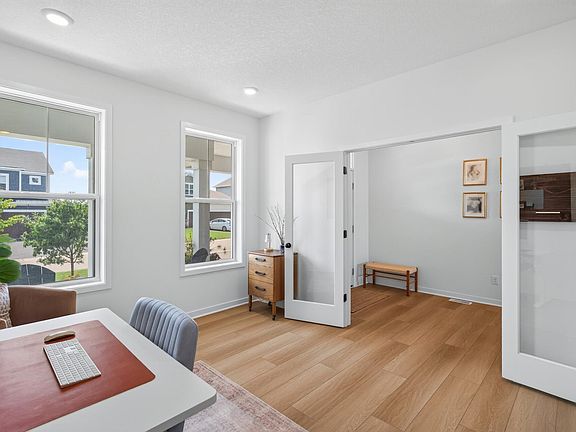 5th image of 4653 Carnation Ct