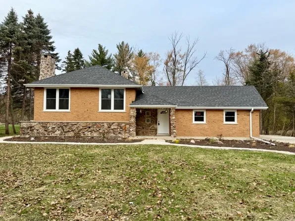 22W070 Byron Ave, Addison, IL 60101