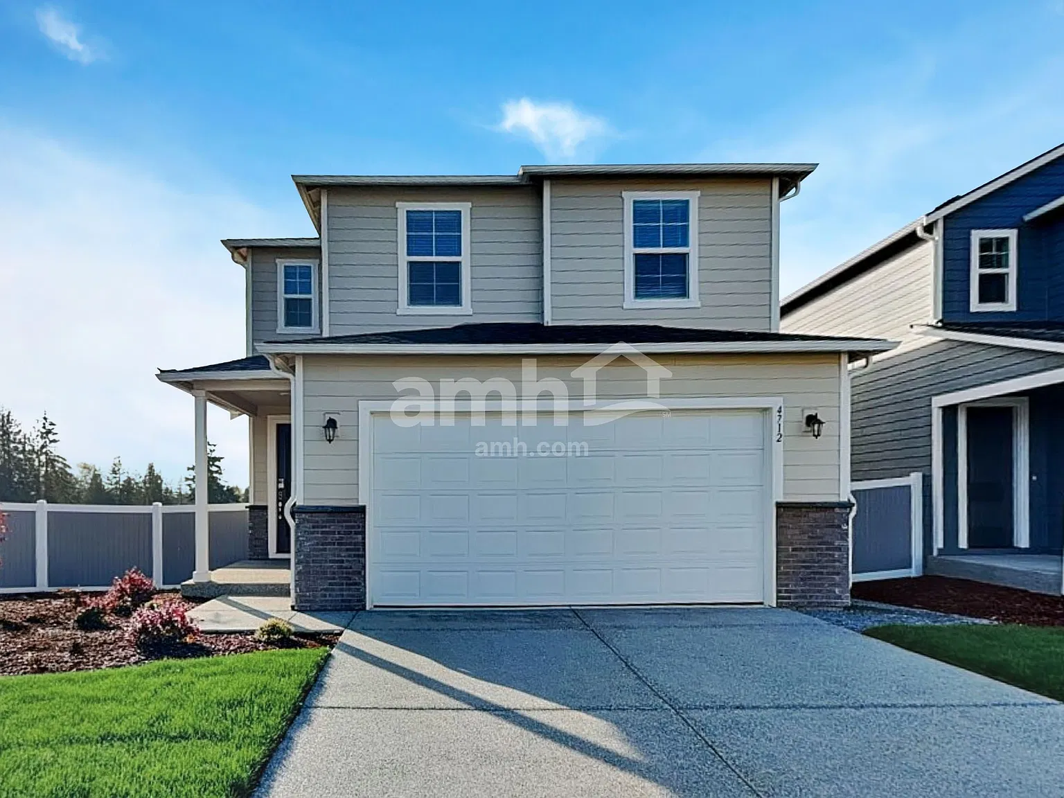 4 bed, 2.5 bath, 1978 sqft, $3,570 — Photo 1