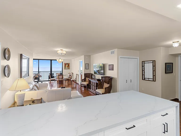 3951 N Ocean Blvd #503 — Photo 33