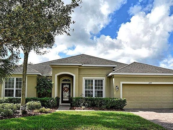 3rd image of 1649 Blue Grass Blvd