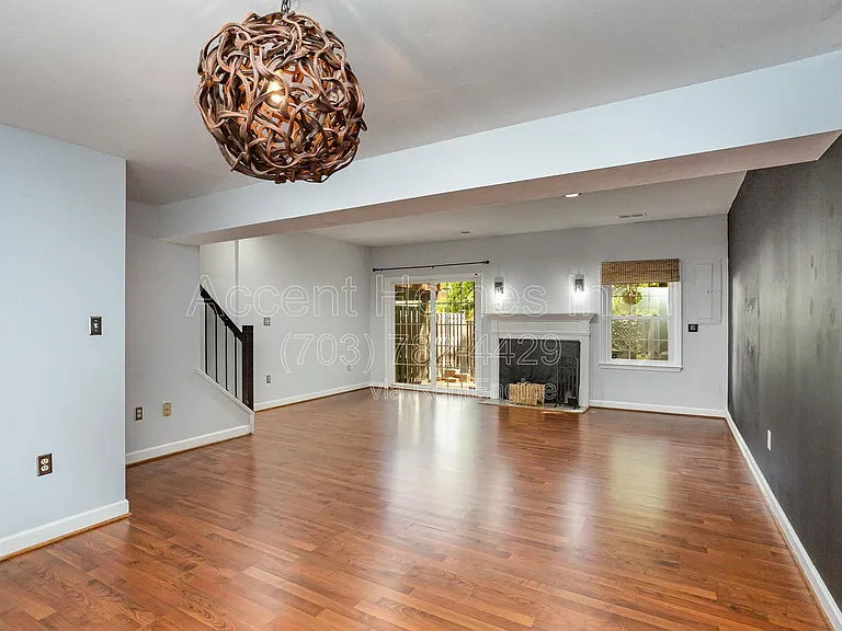 6107 Summer Park Ln — Photo 22
