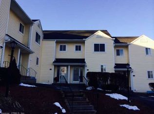 30 Stoneheights Dr, Waterford, CT 06385