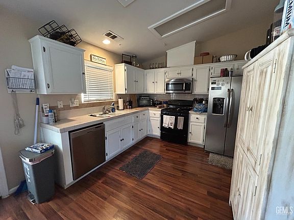 3rd image of 328 W Pilot Ave