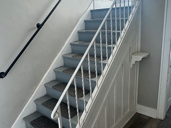 3rd image of 1410 Meadow St #1