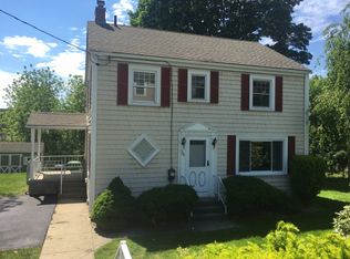 36 Grandview St, Chicopee, MA 01013