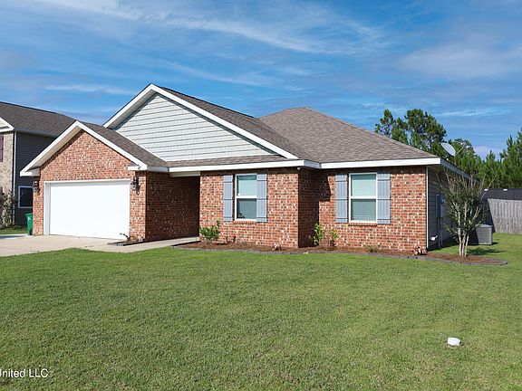 2nd image of 47 Whisperwood Ln
