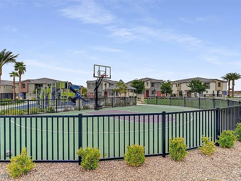12185 Scarlet Ember Rd #1 — Photo 30