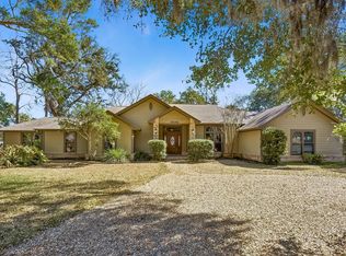 97146 Pirates Point Rd, Yulee, FL 32097