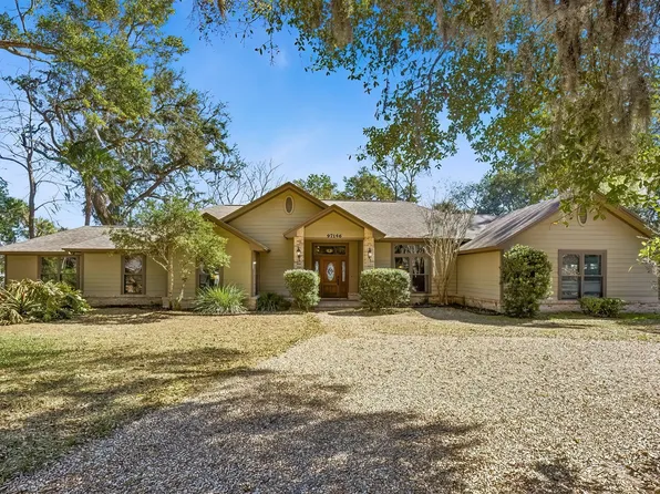 97146 Pirates Point Rd, Yulee, FL 32097